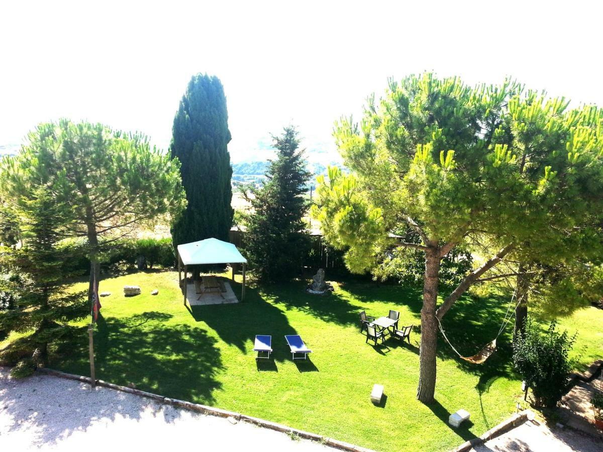 Agriturismo Galanti Cossignano Экстерьер фото