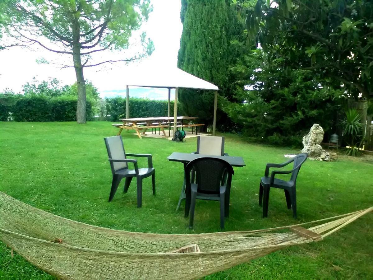 Agriturismo Galanti Cossignano Экстерьер фото