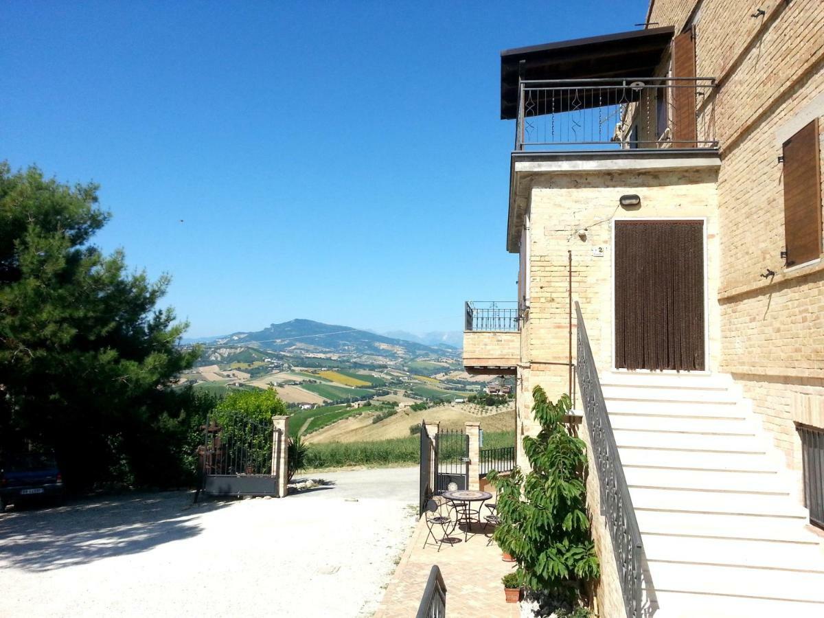 Agriturismo Galanti Cossignano Экстерьер фото